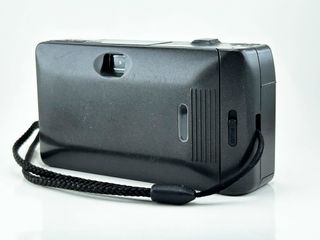 Cámara analogica compacta LEICA MINI 35/f3.5 - OK!