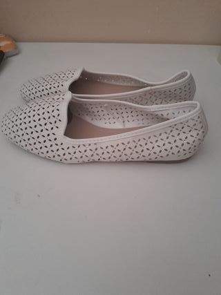 Bailarinas blancas con pedrería