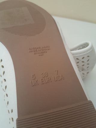 Bailarinas blancas con pedrería