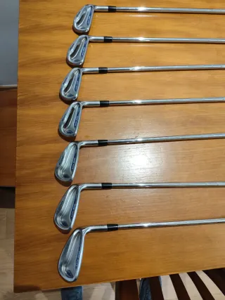 Hierros Mizuno MX 200 grips nuevos a estrenar