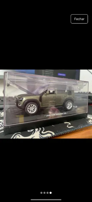 Miniatura Land Rover Defender 110 1:43
