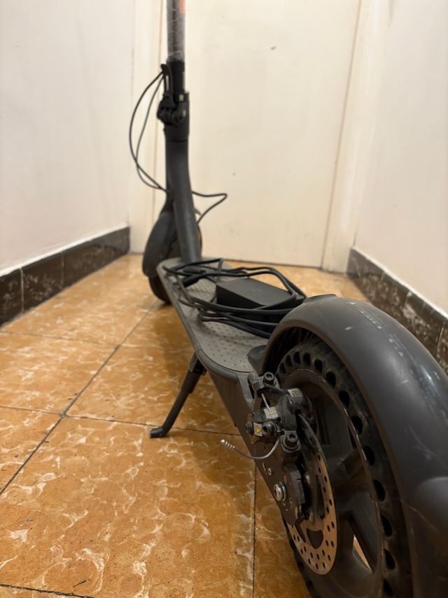 Patinete Eléctrico Xiaomi Casi Nuevo