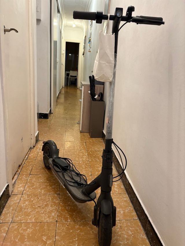 Patinete Eléctrico Xiaomi Casi Nuevo