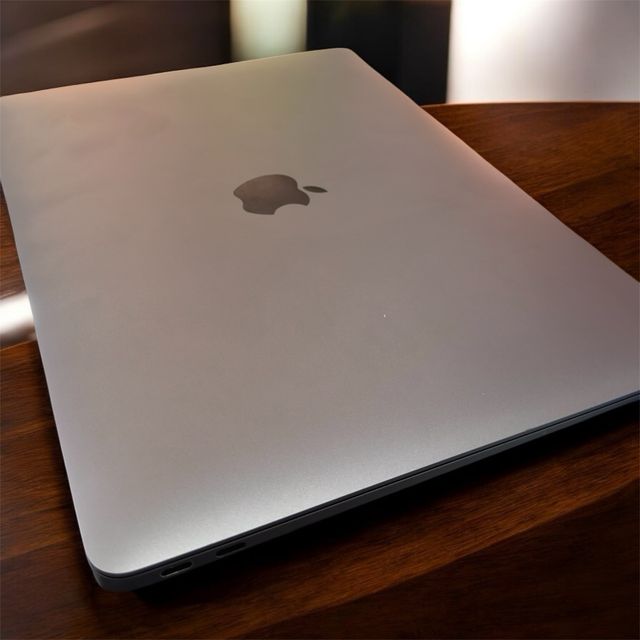 MacBook Air 512GB 2020 8GB RAM i5