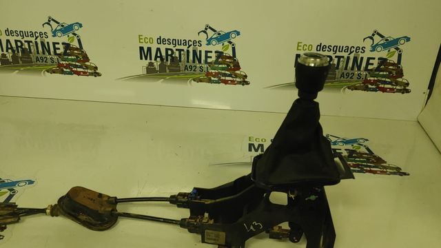 Palanca de marchas Renault Clio V