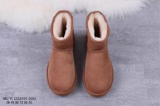 Botas UGG Talla 38 Marrones
