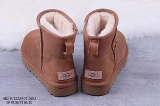 Botas UGG Talla 38 Marrones