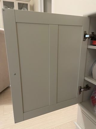 Aparador IKEA LOMMARP beige