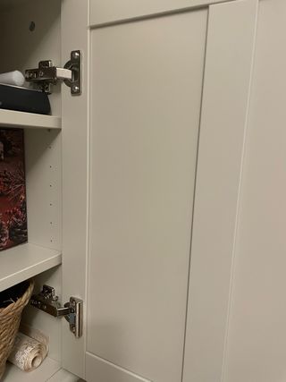 Aparador IKEA LOMMARP beige