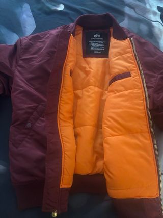 Chaqueta Alpha Industries Burdeos