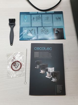 Cafetera Cecotec Cremmaet Compactccino Negra