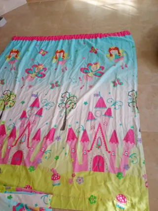 Cortinas infantiles hadas y castillos