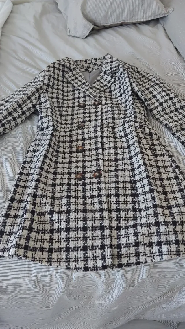 Cazadora cuadros beige y marron