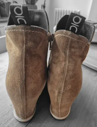 Botín cuña piel Doralatina beige