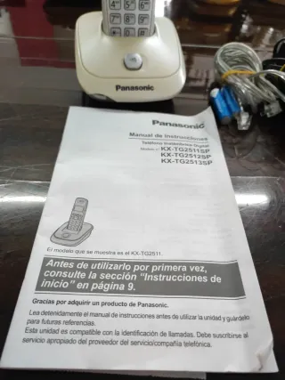 Teléfono Inalámbrico Panasonic Plata