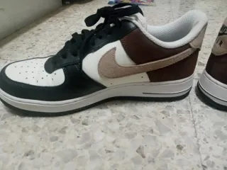 Nike Air Force 1 Beige/Negro/Marrón