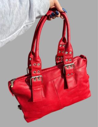 Borsa rossa anni 2000