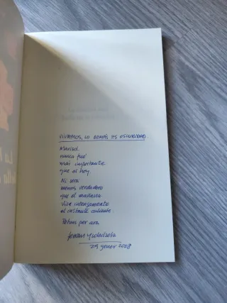 La historia más bella de la felicidad