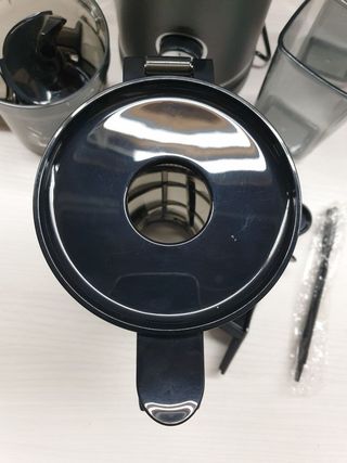 Extractor de Jugo XTKKGFBIR Prensado en Frío