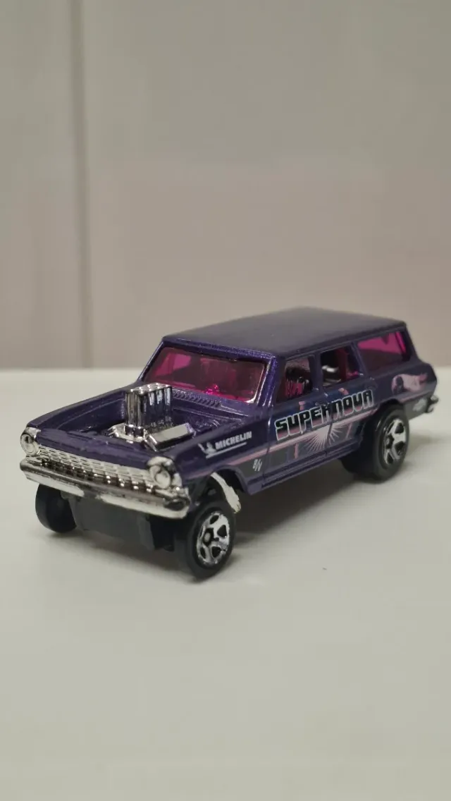 Hot Wheels Chevrolet Nova Gasser