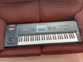 Korg Triton Extreme Sintetizador Piano