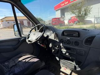Mercedes-Benz Sprinter 2005
