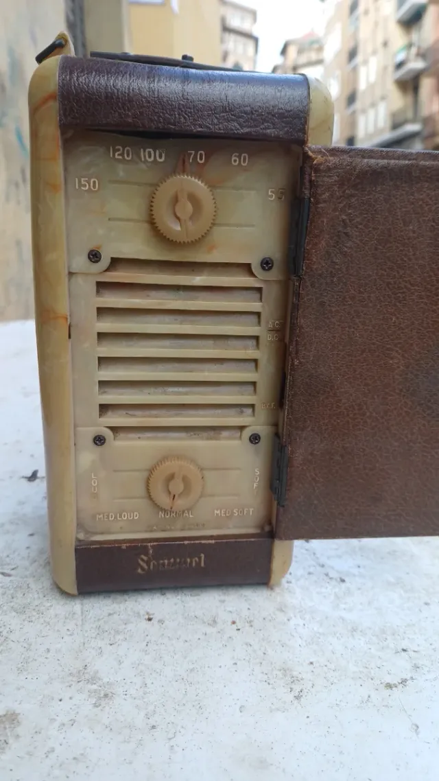 Radio Sentinel Beige/Marrone Vintage