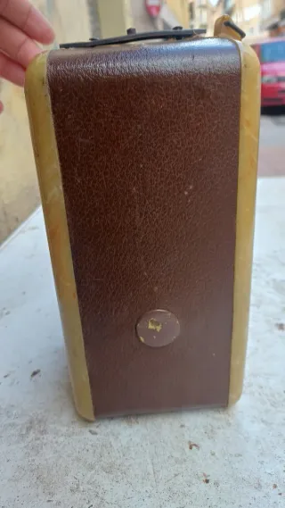 Radio Sentinel Beige/Marrón Vintage