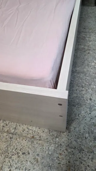 Cama individual con colchón