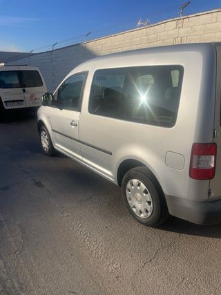 Volkswagen Caddy 2005