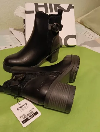Botines CHIKA10 Negro Talla 39