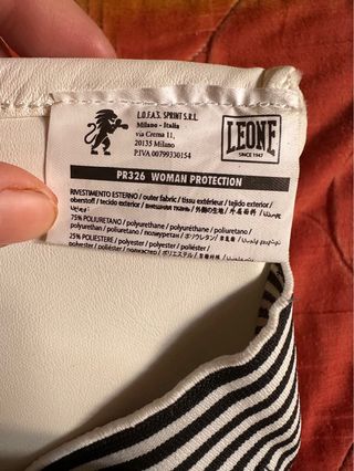 Conchiglia protettiva Leone donna M