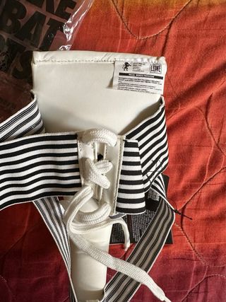 Conchiglia protettiva Leone donna M