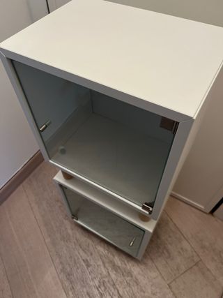 Coppia componibili con anta vetro e rialzo