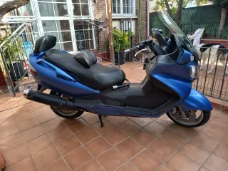 Suzuki Burgman Executive 650