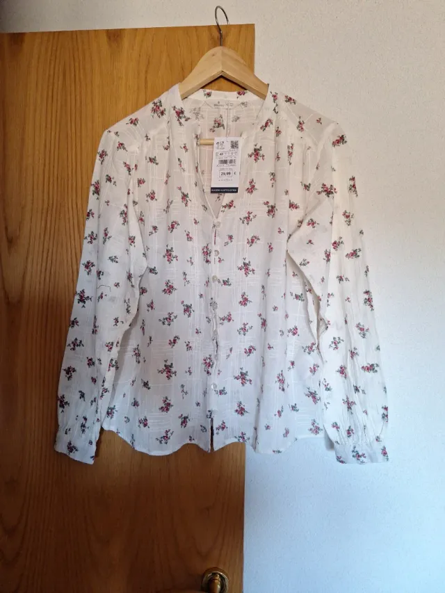 Camisa Springfield floral blanca talla 40