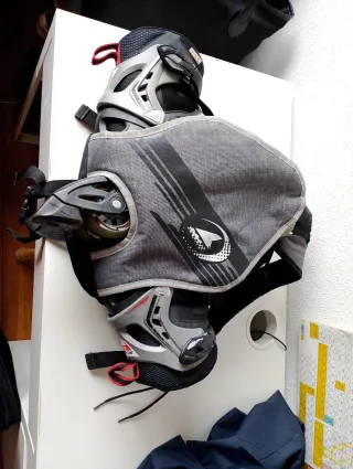 Mochila Patines Línea Gris/Negro