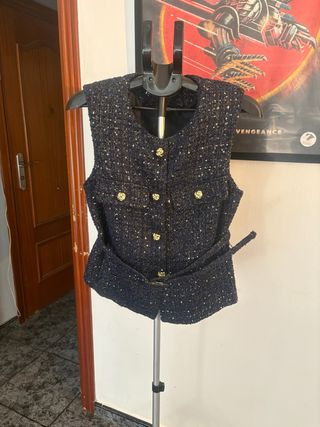 Chaleco Zara Mujer Negro Dorado Forro