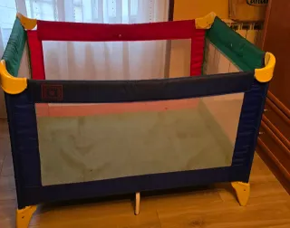 Cuna de viaje plegable