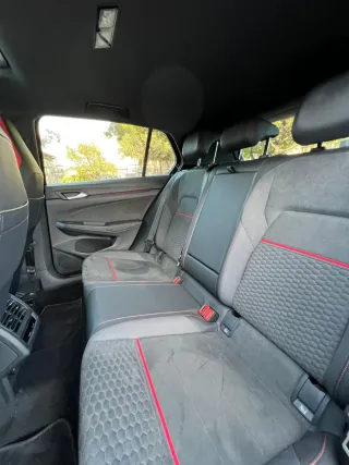 Volkswagen Golf 2025