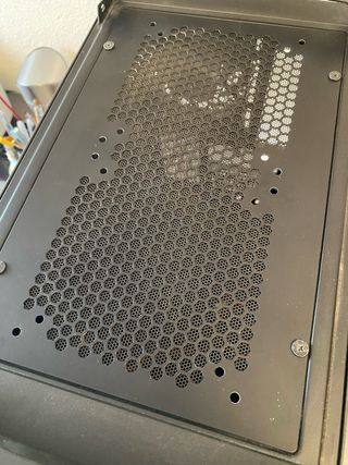 Torre Cooler Master Mastercase 5