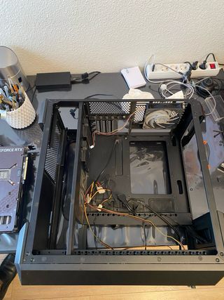 Torre Cooler Master Mastercase 5