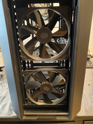 Torre Cooler Master Mastercase 5