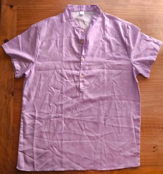 Pantalones cortos verde oliva, rosa y camisas