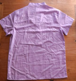 Pantalones cortos verde oliva, rosa y camisas