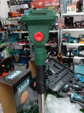 Asta telescopica regolabile