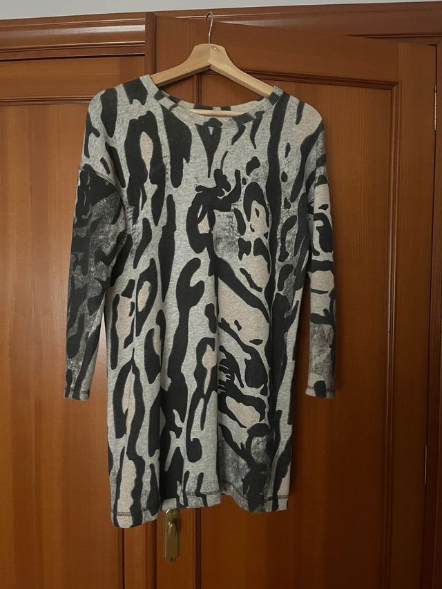Vestido estampado animal print