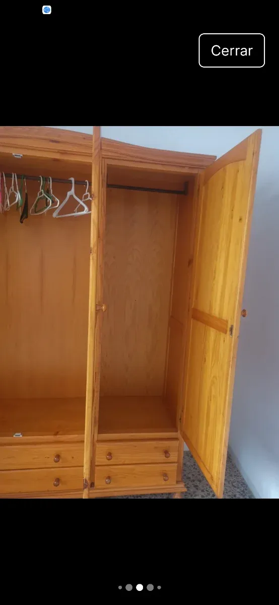 Oferta hasta diciembre Armario de pino con espejo