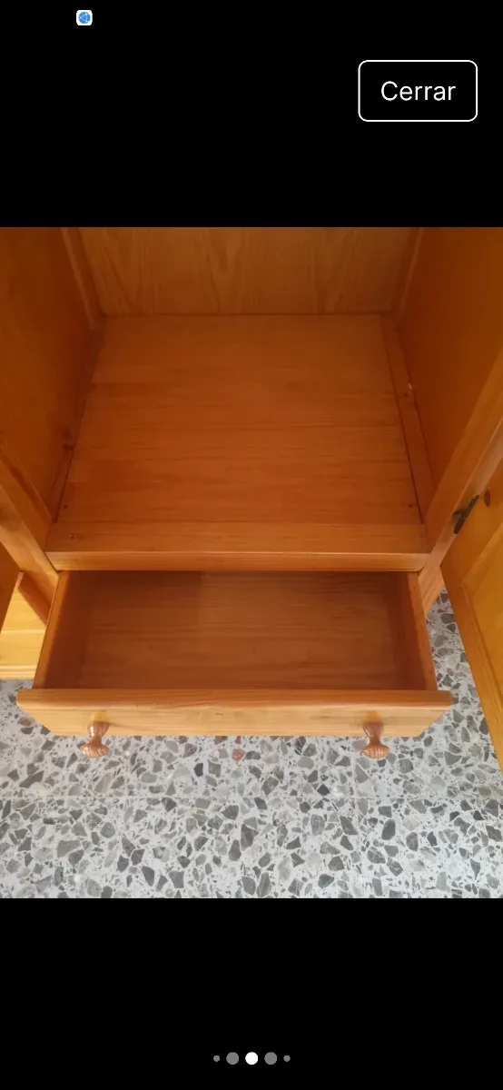 Oferta hasta diciembre Armario de pino con espejo