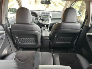 Toyota RAV4 2013